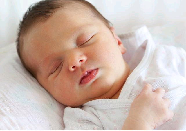 卵巢功能衰退怀孕了会胎停吗&供卵大概要多少钱,宝宝睡觉打呼噜正常吗妈妈千